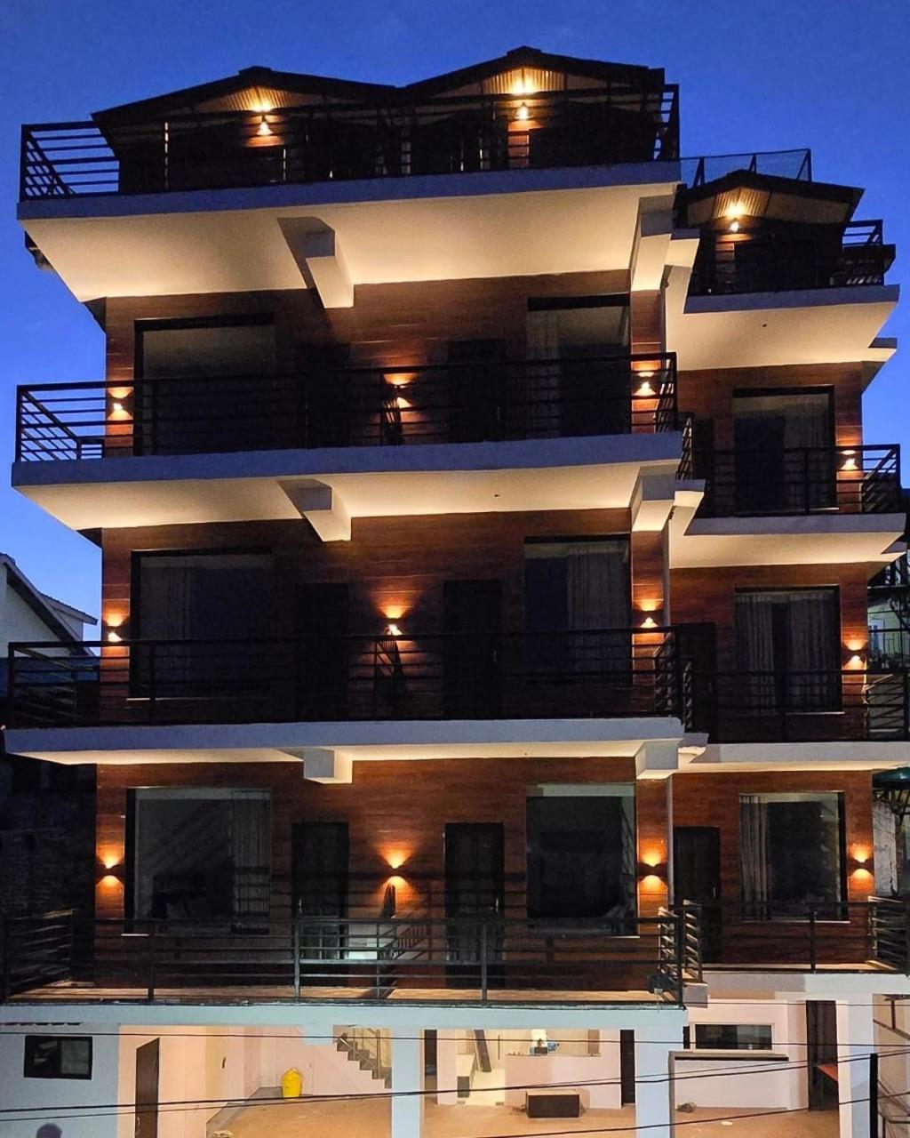 Bed and Breakfast Ambrosia Grand Shimla Esterno foto