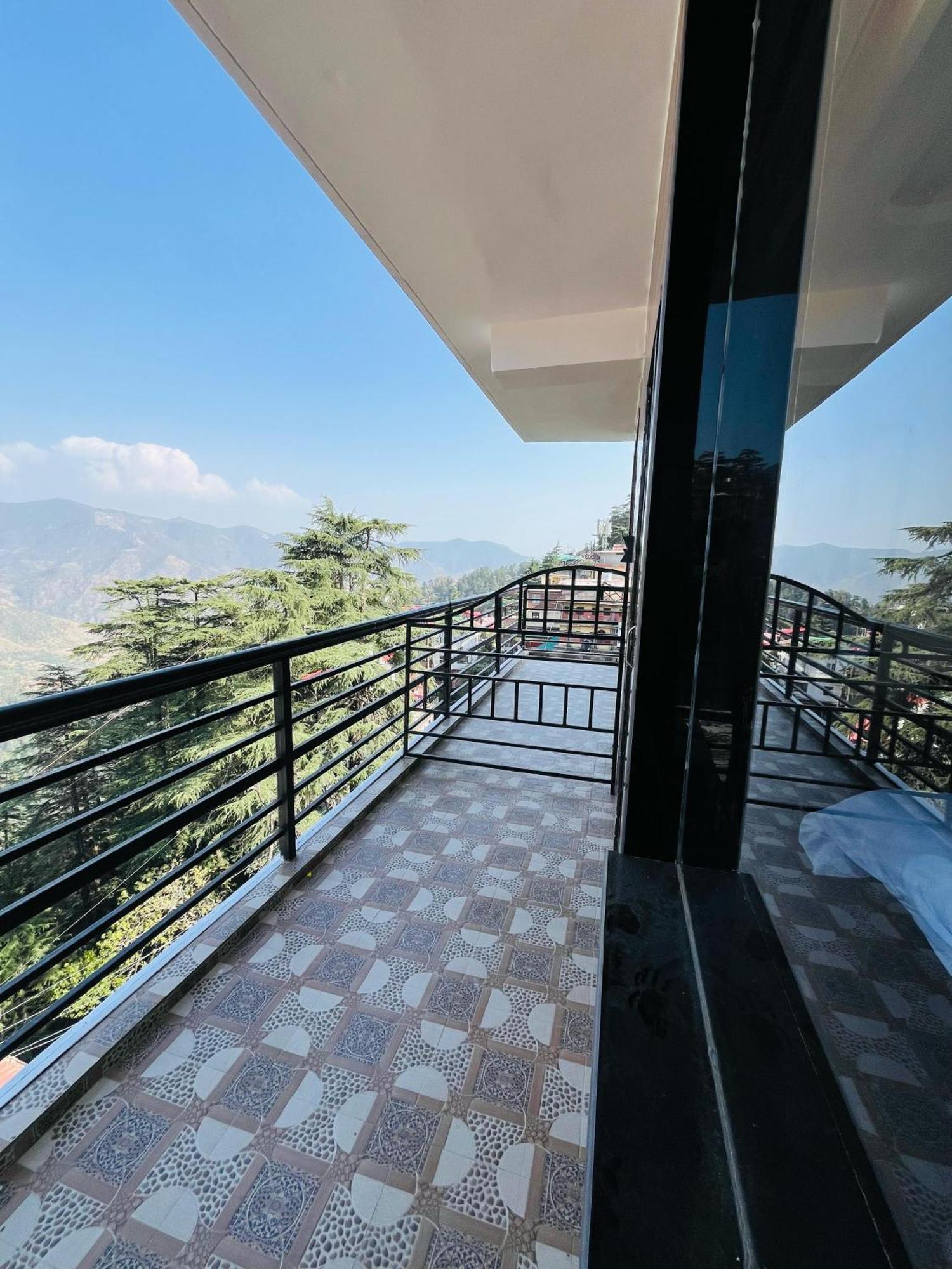 Bed and Breakfast Ambrosia Grand Shimla Esterno foto