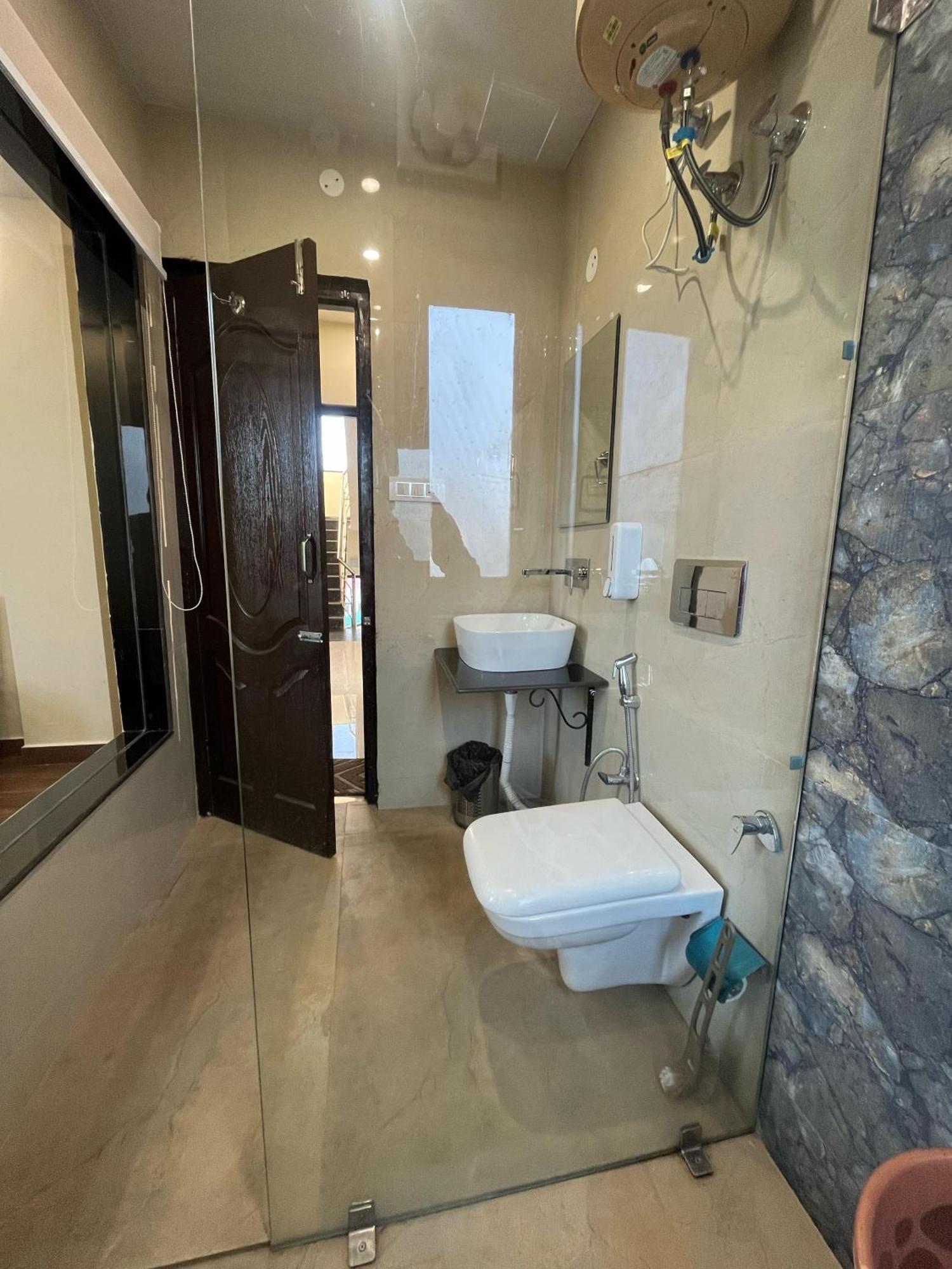 Bed and Breakfast Ambrosia Grand Shimla Esterno foto